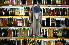 Shopping a Taos